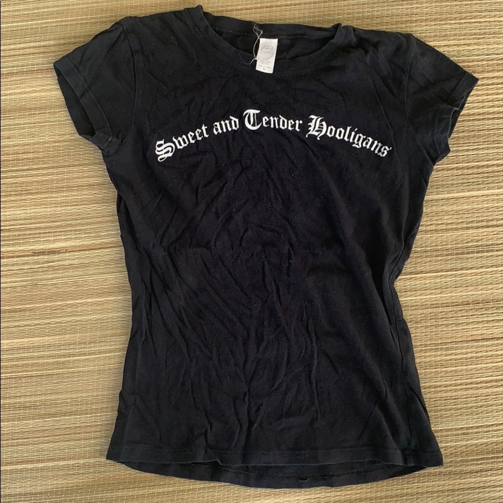 Rock tee